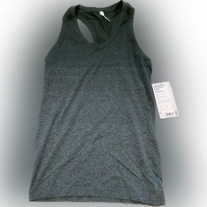 NEW Athleta Momentum Gradient Tank Size S